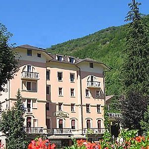 Limone Palace Aparthotel